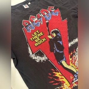 Junk Food AC/DC 1977 “Let There Be Rock” World Tour Band Graphic TShirt